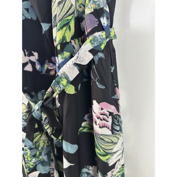 NWT City Chic Kalani Jumpsuit Tie Belt Black Blue Floral Pockets Plus Size M 18 - Picture 6 of 12